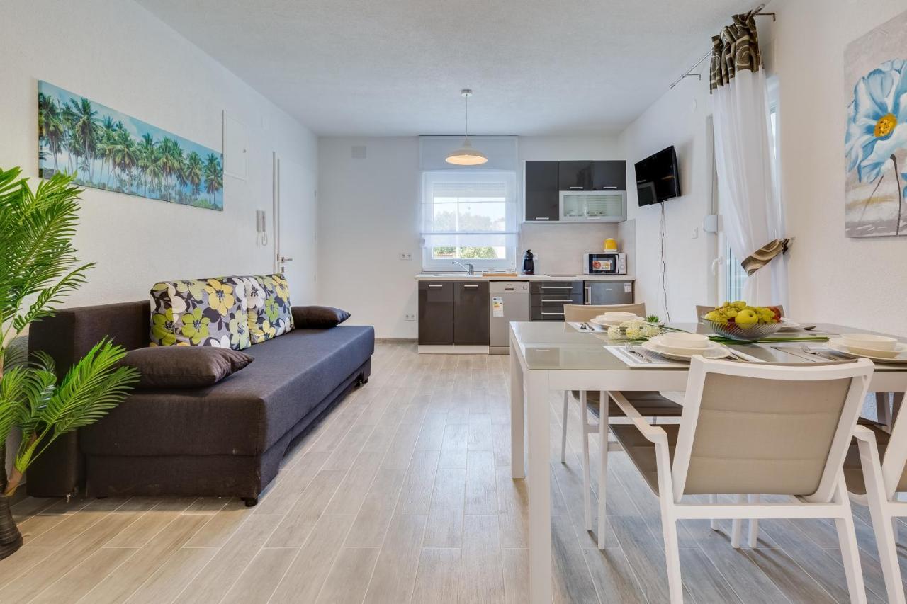ויר Apartmani Kastelina מראה חיצוני תמונה