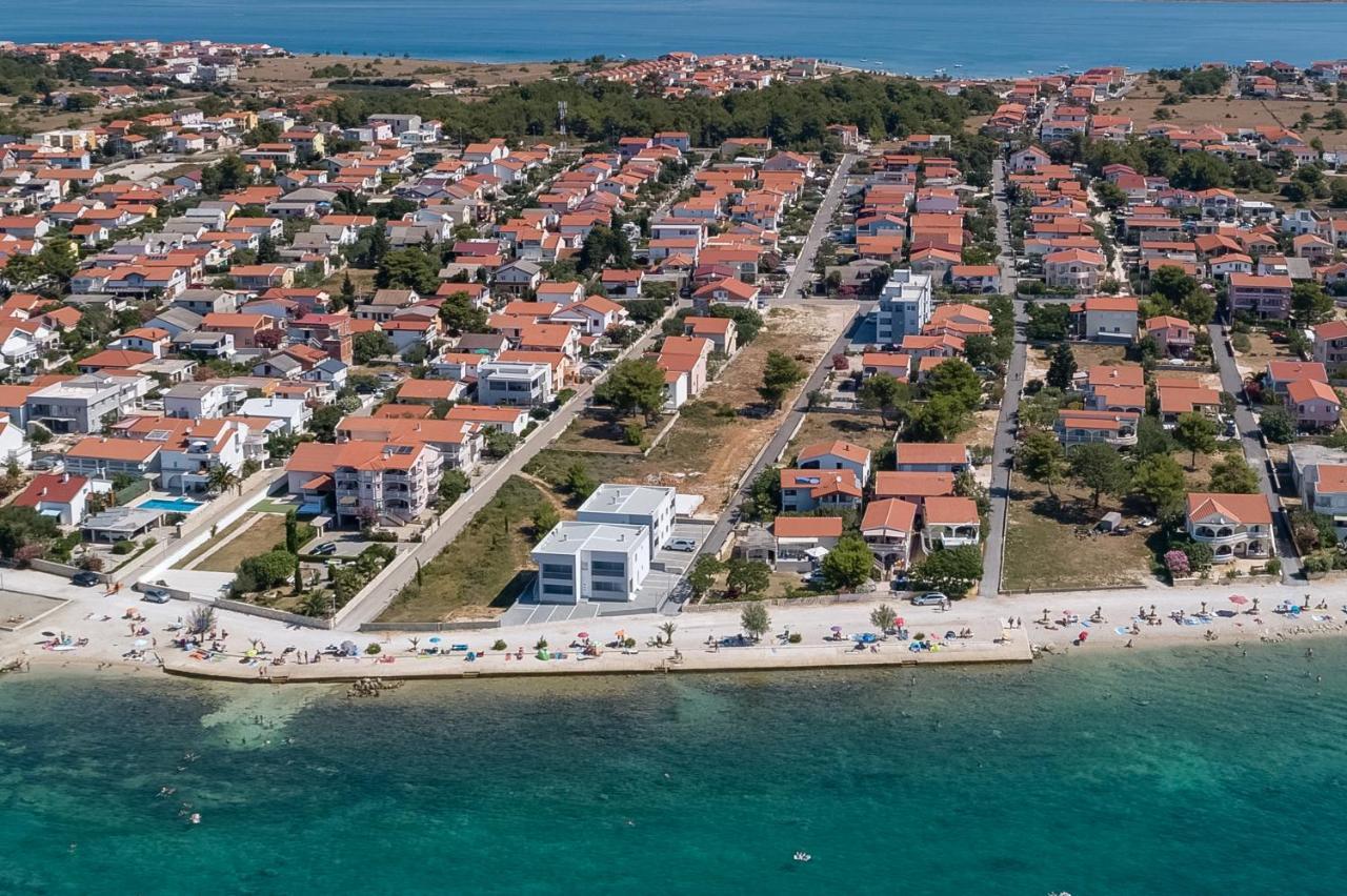 ויר Apartmani Kastelina מראה חיצוני תמונה